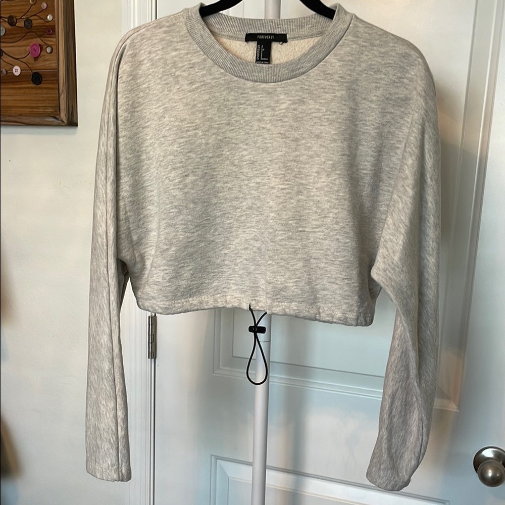Forever 21 Gray Relaxed Crop Hoodie